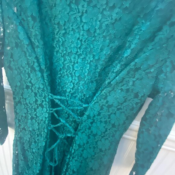 Green Lace Slip Dress size 6 Stretchy Holiday C.W. Rose Petites - Picture 11 of 13
